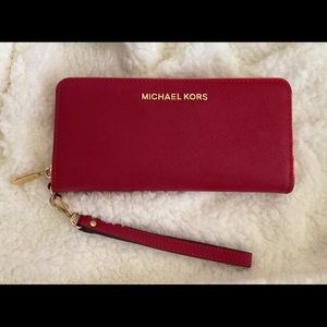 MIchael Kors Jet Set Wallet